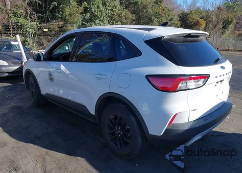 2020 Ford Escape Se Sport Hybrid z USA, uszkodzony, nr VIN 1FMCU9BZXLUB11231